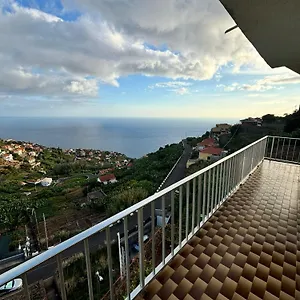  Holiday home Carmelita House 2